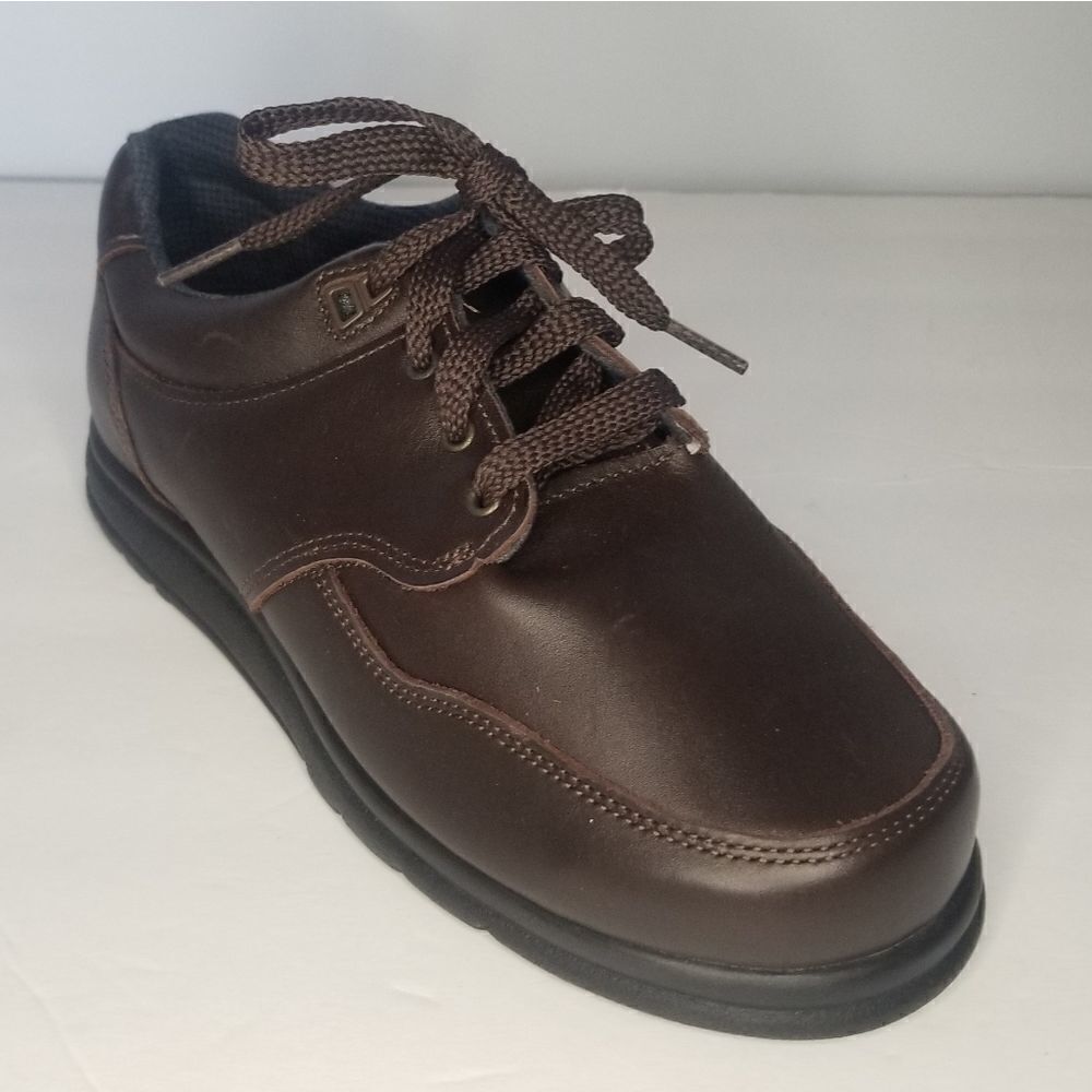 New Balance comfort non marking  sole American classics mens size 6